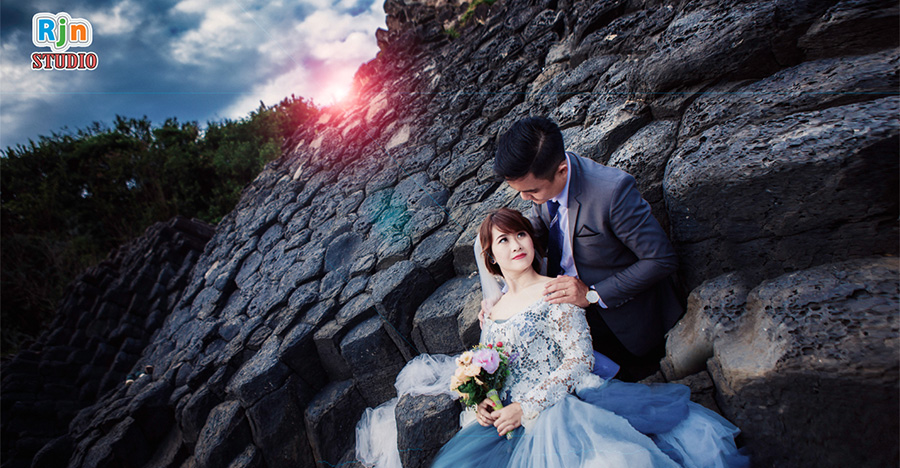 Bạn đang tìm kiếm studio chụp ảnh cưới đẹp tại Phú Yên? Hãy ghé vào ngay để tận hưởng không gian sang trọng, ánh sáng tuyệt đẹp và những bức ảnh cưới hoàn hảo. Chúng tôi sẽ giúp bạn ghi lại những khoảnh khắc đặc biệt nhất của ngày trọng đại với chất lượng tuyệt vời.